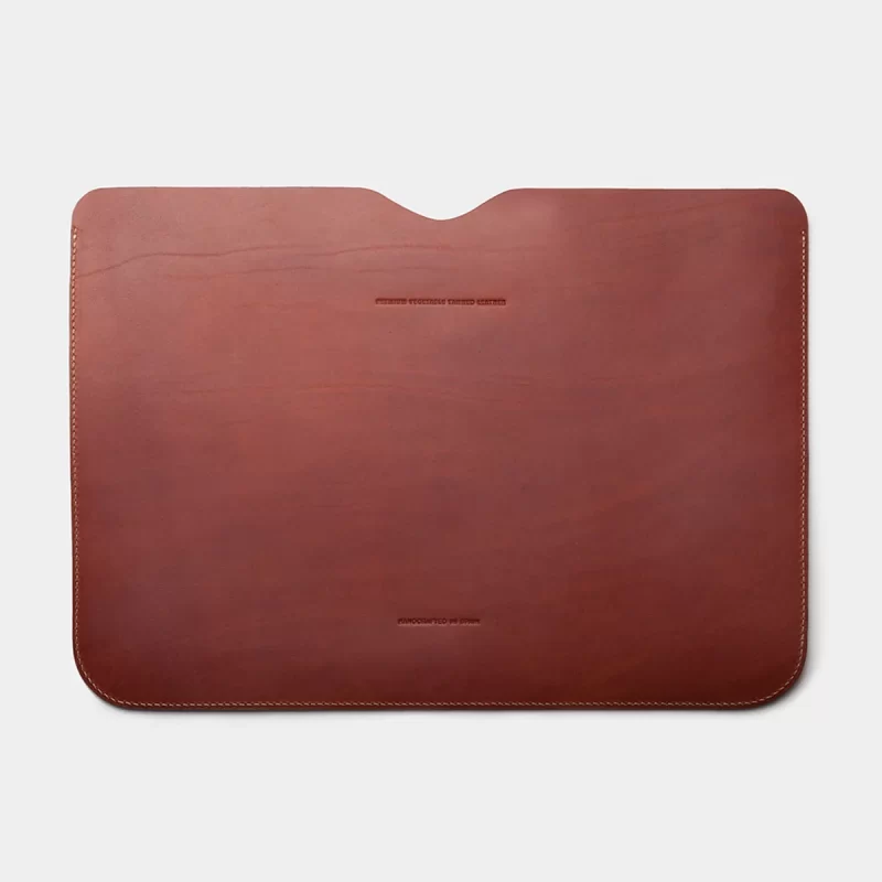 laptop case leather brown use