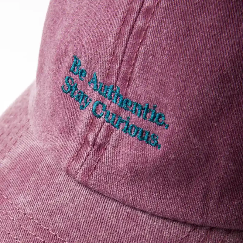 Washed Cap Burgundy "Be Authentic" signature